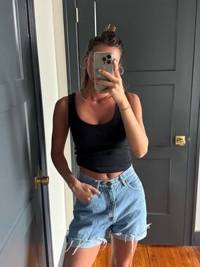 Eddie Bauer 90s style Jorts